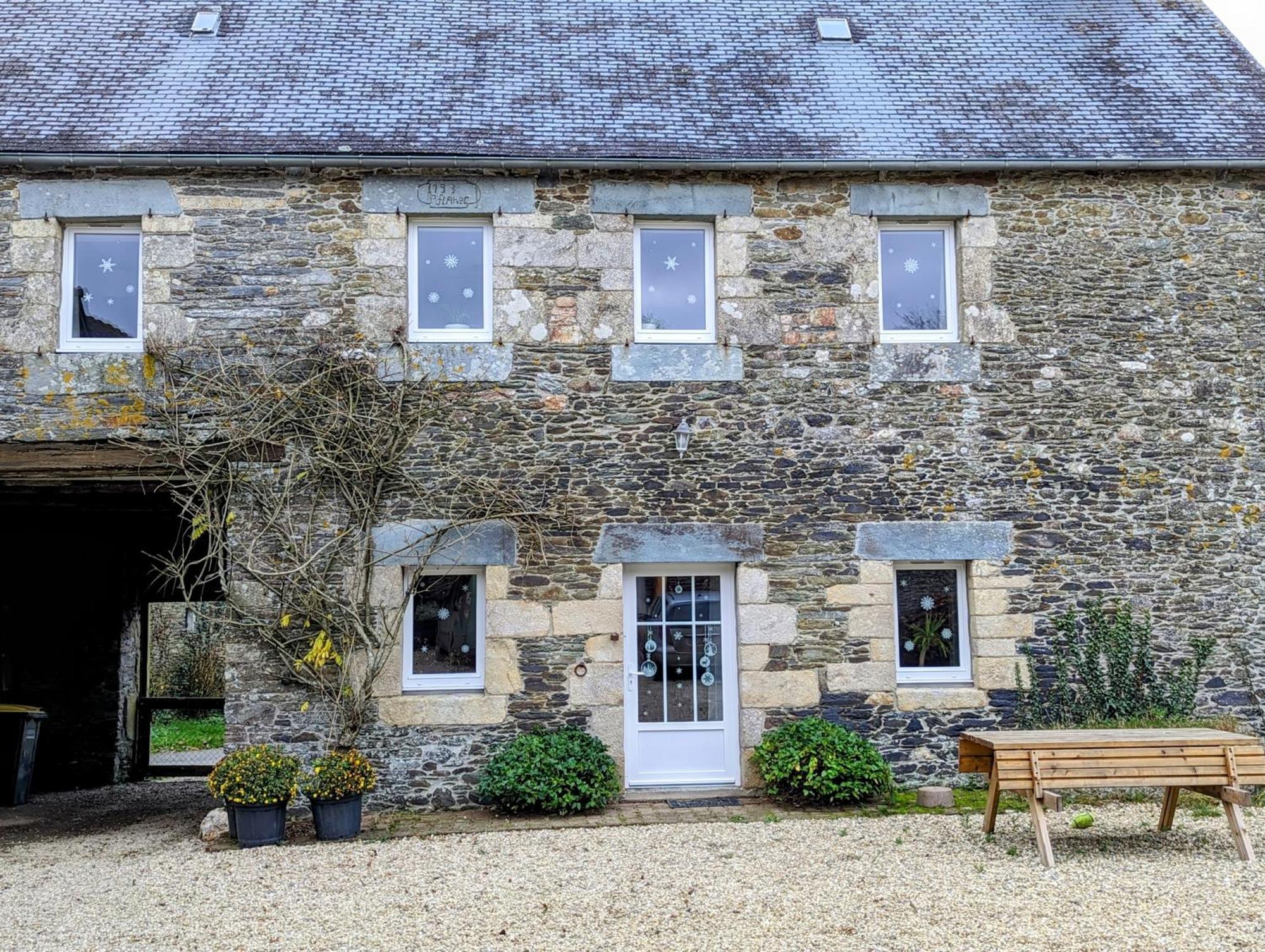 Breizh Home A La Boissiere Merléac المظهر الخارجي الصورة